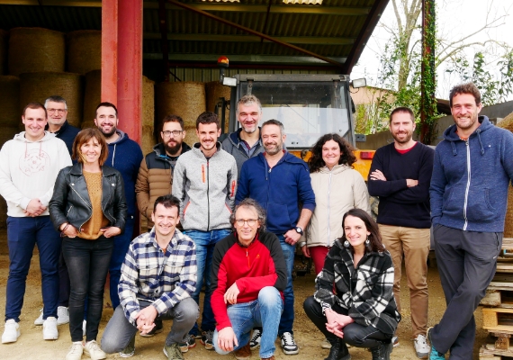 Nouste Ekilili collectif de producteurs d'huile de tournesol et de colza du pays basque et du béarn